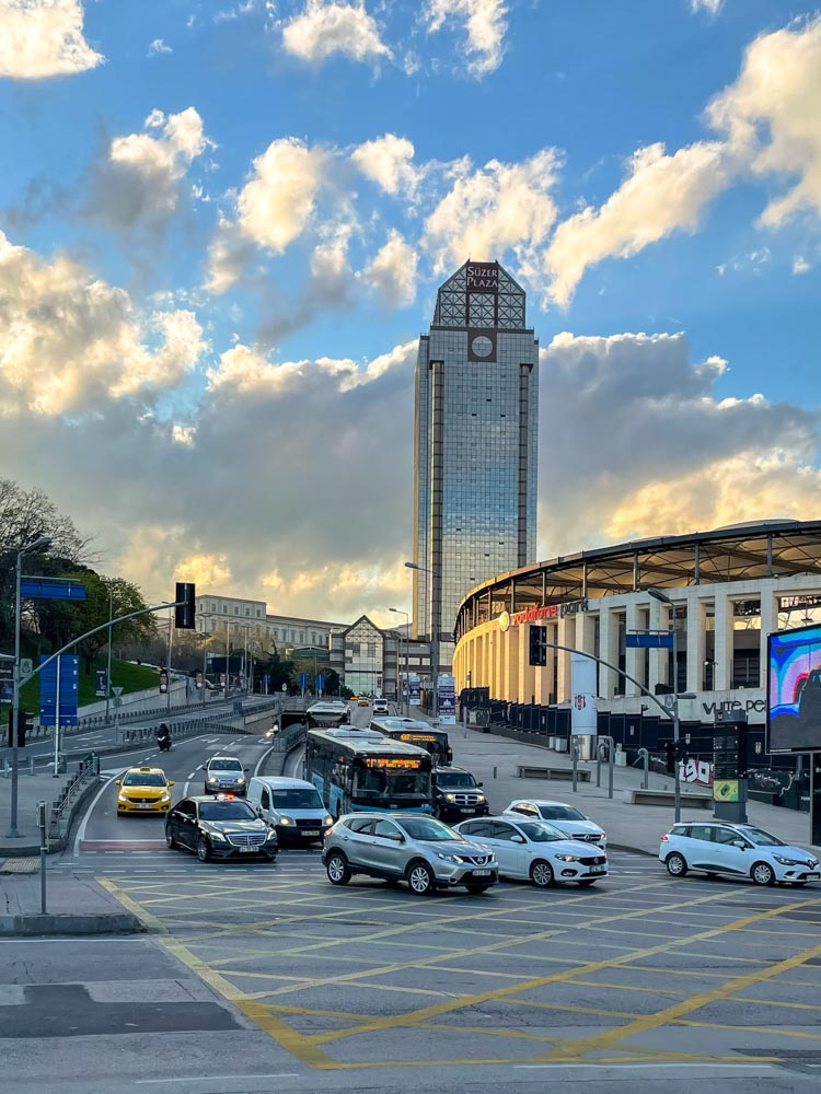 Istanbul evening traffic