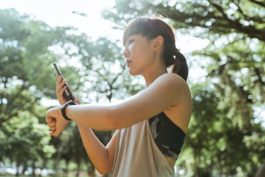 Woman wearing sports clothing