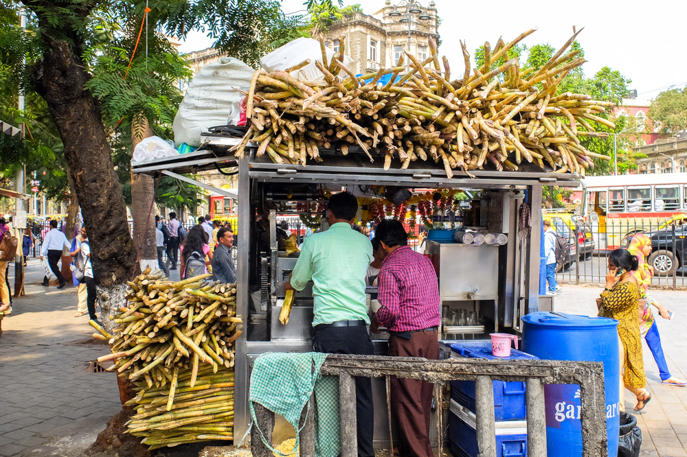 Sugar cane juice stand in central Mumbai - 4 Weeks in India